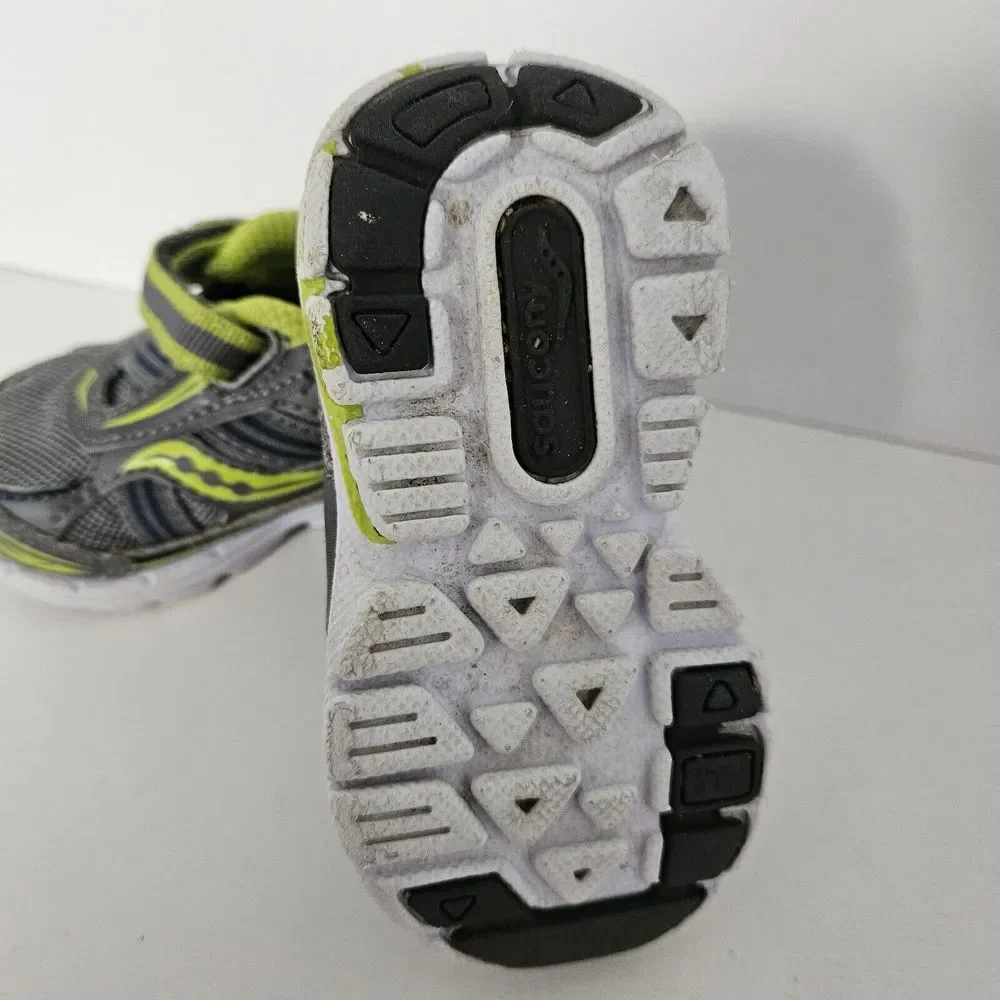 Saucony Size 4M Boys Gray Baby Ride Sneaker Shoes ST53741‎